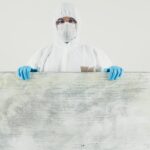 Soluții pentru protecția pereților în zone cu deșeuri chimice