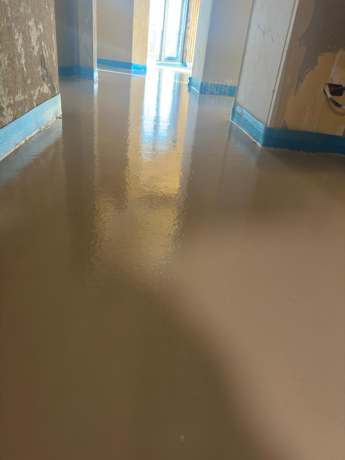 Șapă fluidă pentru încălzirea în pardoseală – eficiență, precizie și confort durabil 6 WhatsApp Image 2025 11 12 at 11.15.04